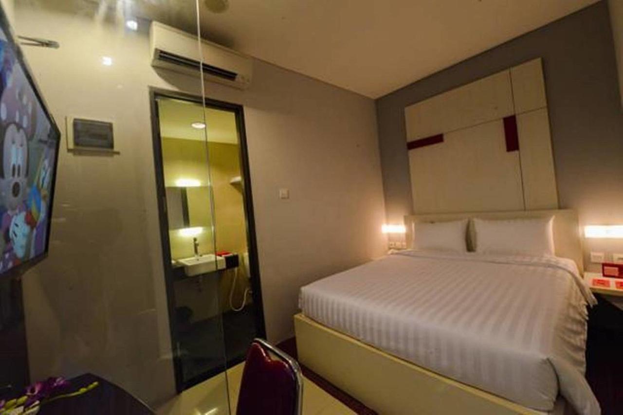 D'Hotel Jakarta Extérieur photo