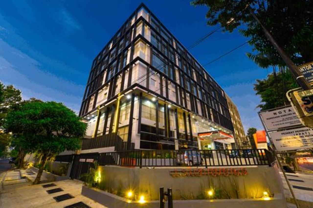 D'Hotel Jakarta Extérieur photo