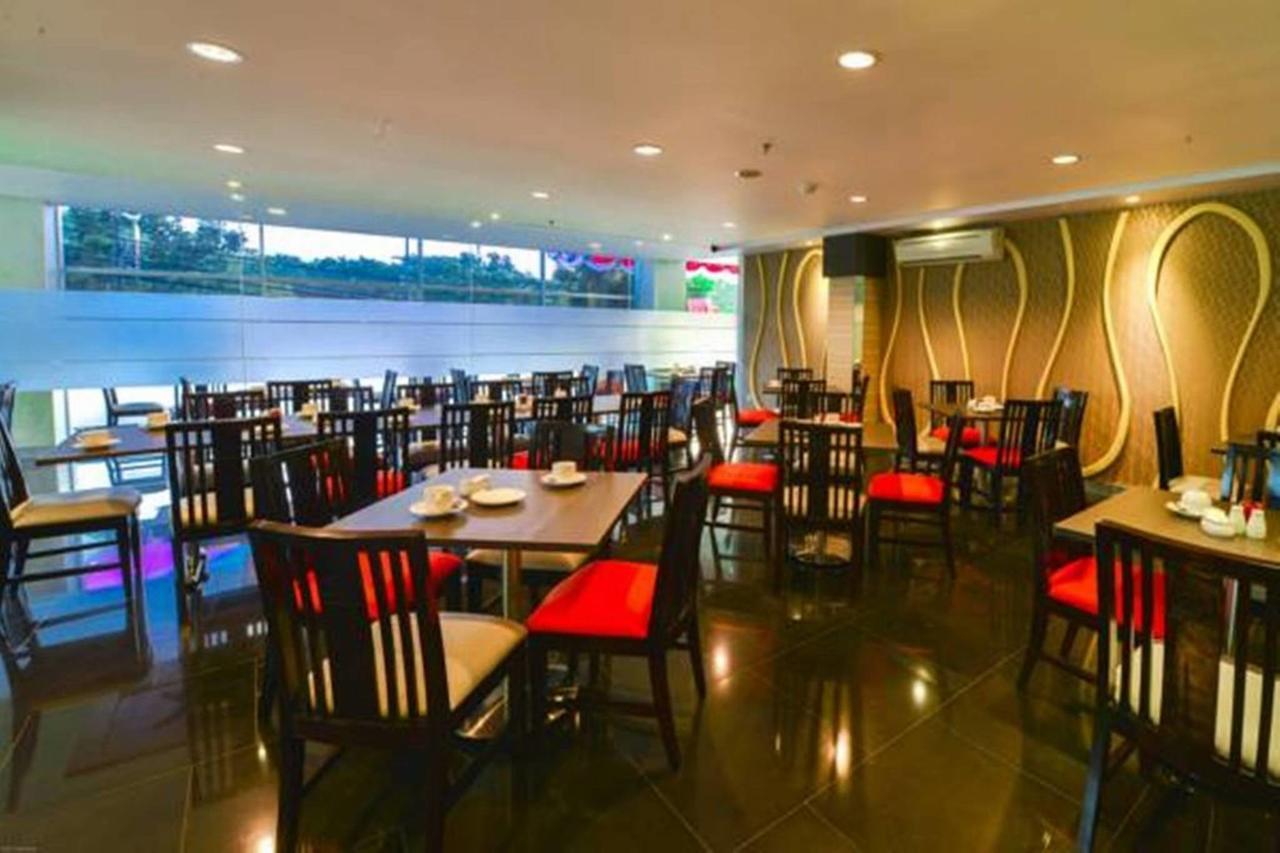 D'Hotel Jakarta Extérieur photo