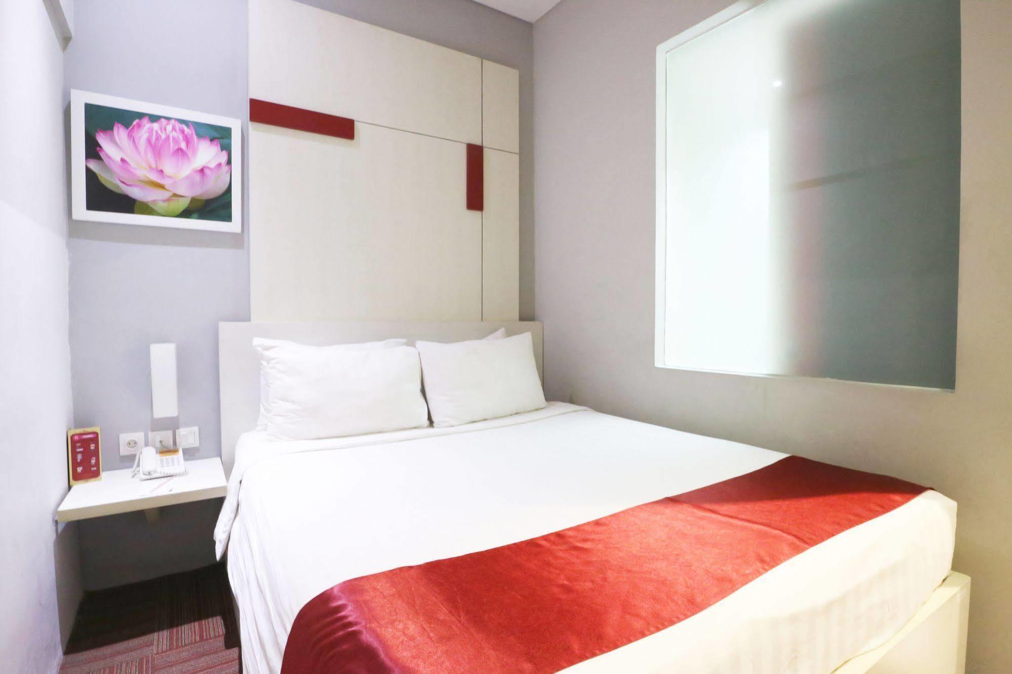 D'Hotel Jakarta Extérieur photo
