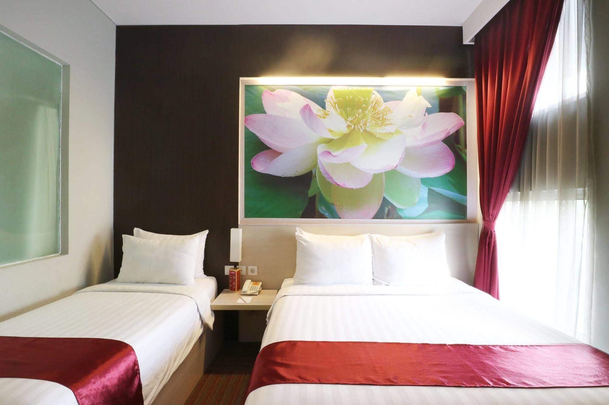 D'Hotel Jakarta Extérieur photo