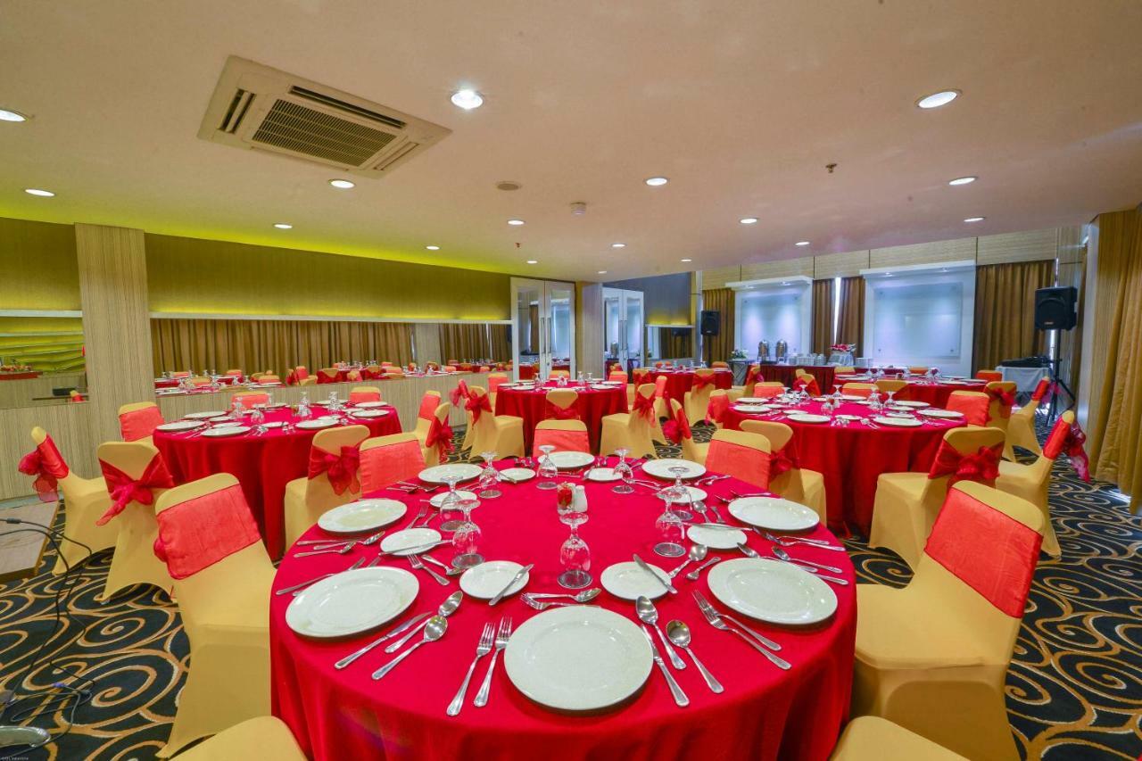 D'Hotel Jakarta Extérieur photo
