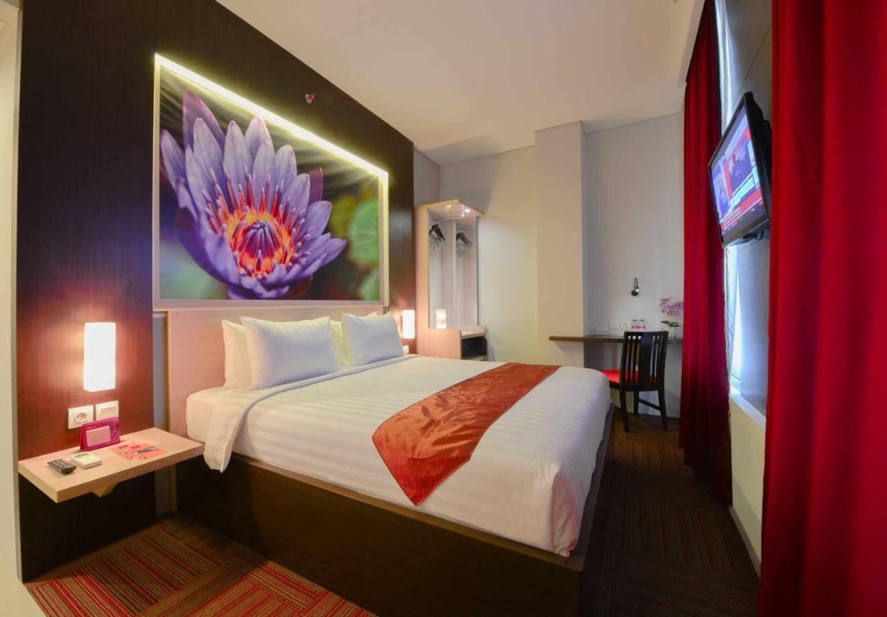 D'Hotel Jakarta Extérieur photo